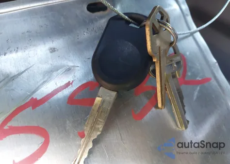 2014 Ford F-250 Lariat z USA, uszkodzony, nr VIN 1FT7W2BT3EEA65628